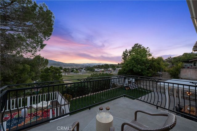 16624 Nearview, Canyon Country, CA 91387