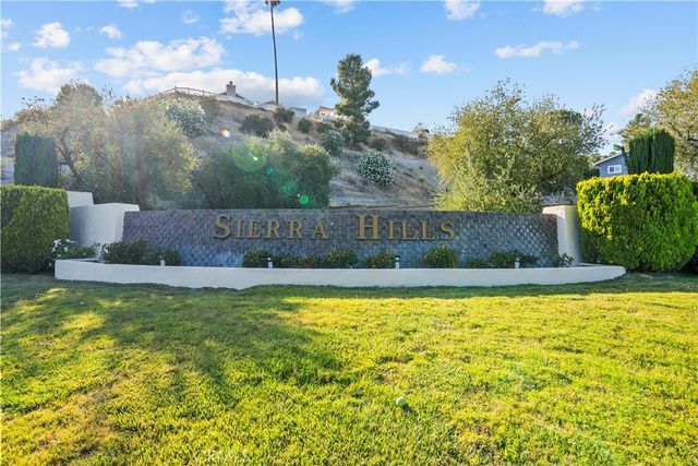16624 Nearview, Canyon Country, CA 91387