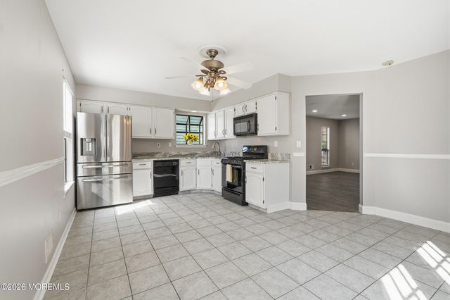 149 Malibu Drive, Eatontown, NJ 07724