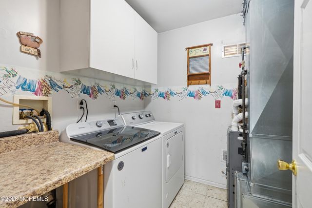 149 Malibu Drive, Eatontown, NJ 07724