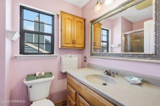 149 Malibu Drive, Eatontown, NJ 07724