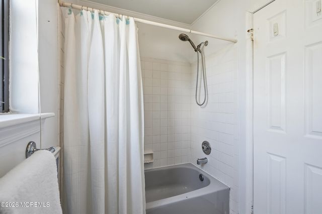 149 Malibu Drive, Eatontown, NJ 07724