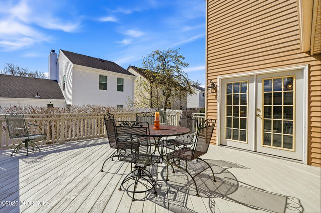 149 Malibu Drive, Eatontown, NJ 07724