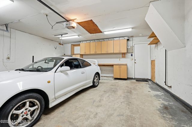 149 Malibu Drive, Eatontown, NJ 07724