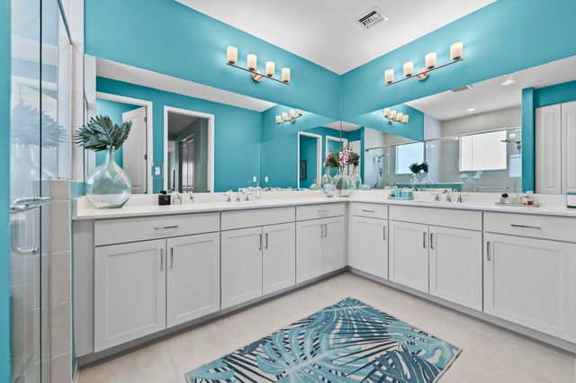 1338 Harvester Crossing, Loxahatchee, FL 33470