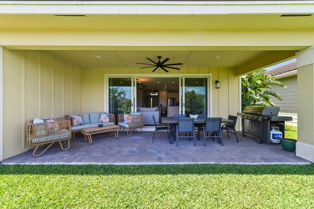 1338 Harvester Crossing, Loxahatchee, FL 33470