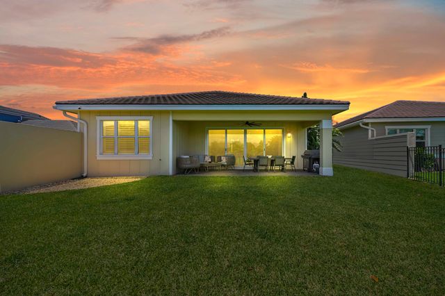 1338 Harvester Crossing, Loxahatchee, FL 33470