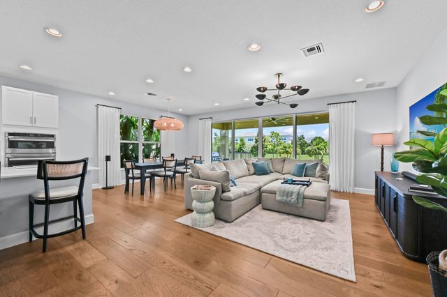 1338 Harvester Crossing, Loxahatchee, FL 33470