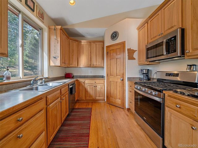 6752 S Columbine Rd, Evergreen, CO 80439