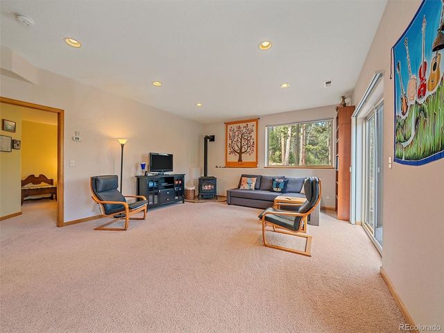 6752 S Columbine Rd, Evergreen, CO 80439