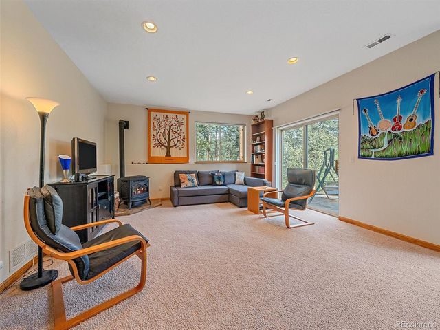 6752 S Columbine Rd, Evergreen, CO 80439