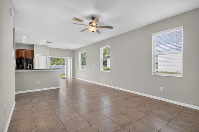 7617 GINGER LILY COURT, Tampa, FL 33619