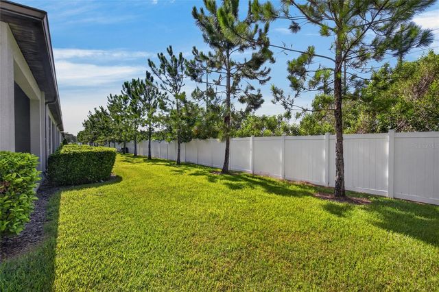 7617 GINGER LILY COURT, Tampa, FL 33619