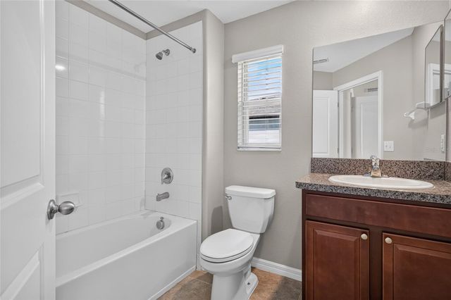 7617 GINGER LILY COURT, Tampa, FL 33619