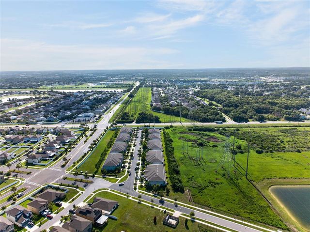 7617 GINGER LILY COURT, Tampa, FL 33619