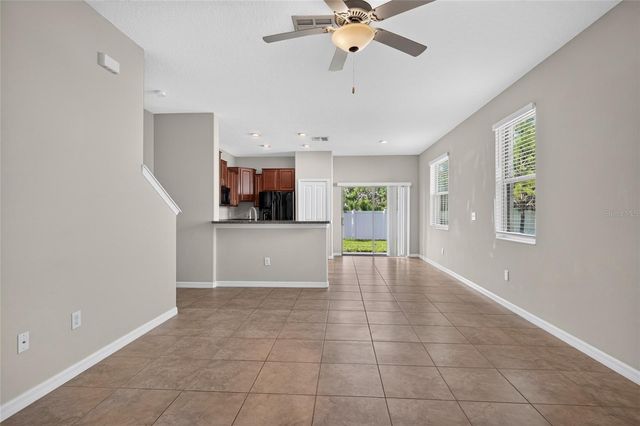 7617 GINGER LILY COURT, Tampa, FL 33619