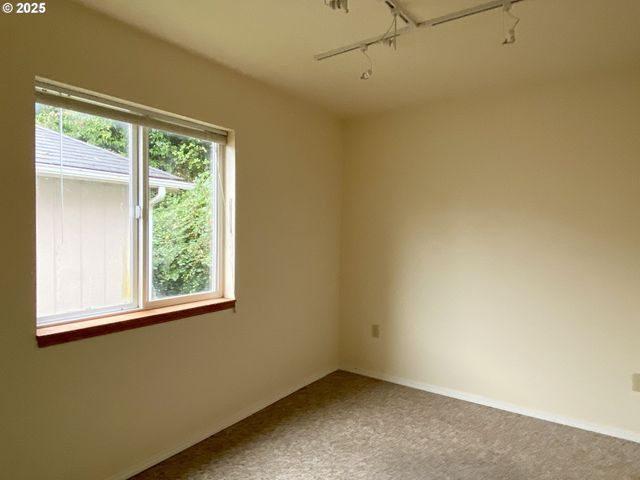 405 S WAHANNA Rd, Seaside, OR 97138