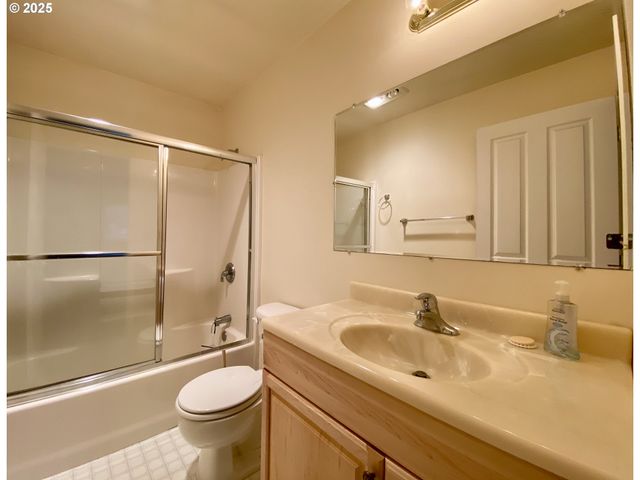 405 S WAHANNA Rd, Seaside, OR 97138