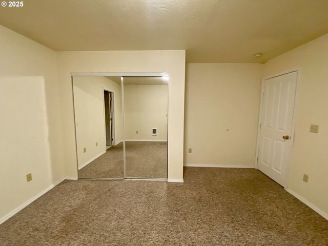 405 S WAHANNA Rd, Seaside, OR 97138