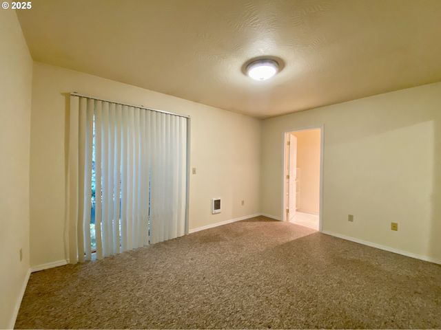 405 S WAHANNA Rd, Seaside, OR 97138