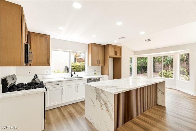 2645 Saltbush Drive, Las Vegas, NV 89134