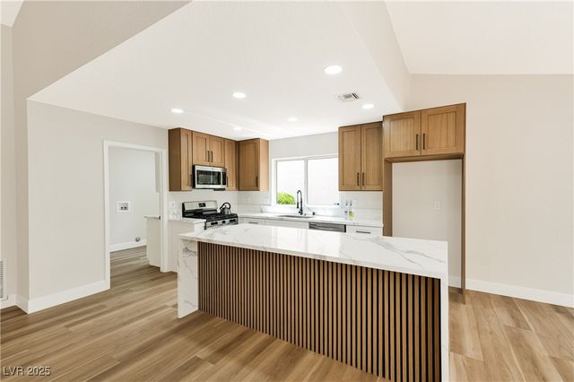 2645 Saltbush Drive, Las Vegas, NV 89134