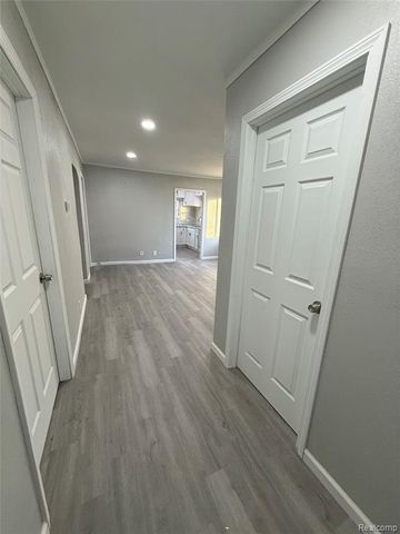 1217 Barney Avenue, Flint, MI 48503