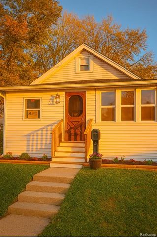 1217 Barney Avenue, Flint, MI 48503