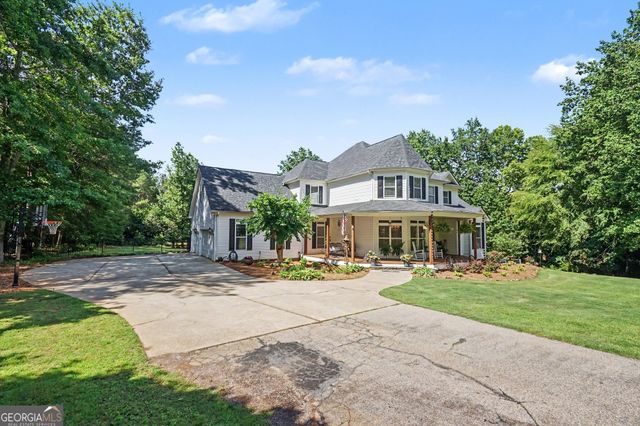 385 Primrose Lane, Pendergrass, GA 30567