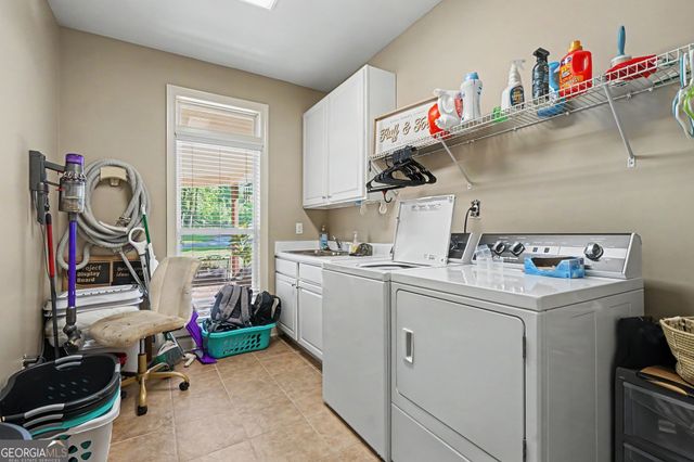 385 Primrose Lane, Pendergrass, GA 30567