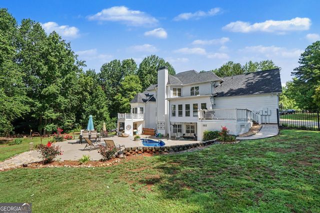 385 Primrose Lane, Pendergrass, GA 30567