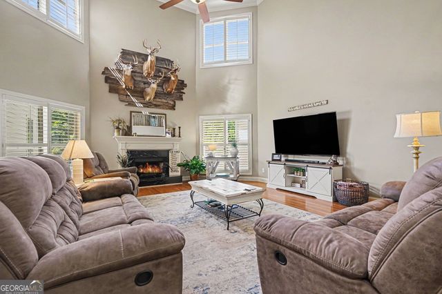 385 Primrose Lane, Pendergrass, GA 30567