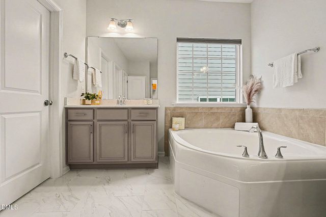 517 Henmore Brook Drive, Cary, NC 27519