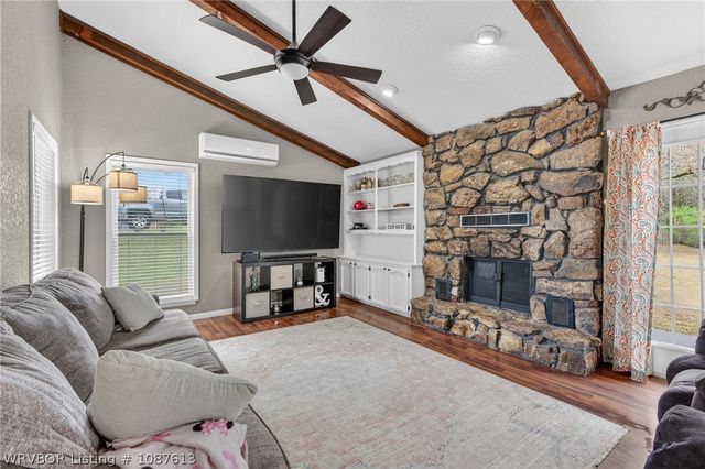 305 Azure Hills Drive, Van Buren, AR 72956