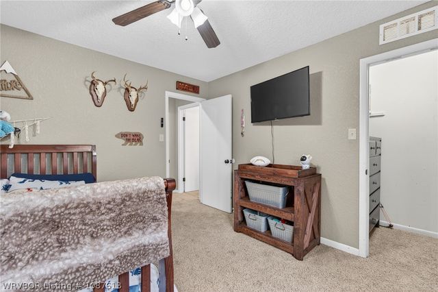 305 Azure Hills Drive, Van Buren, AR 72956