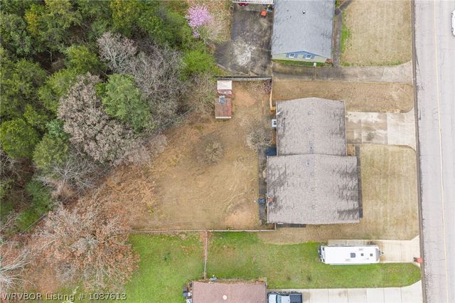 305 Azure Hills Drive, Van Buren, AR 72956