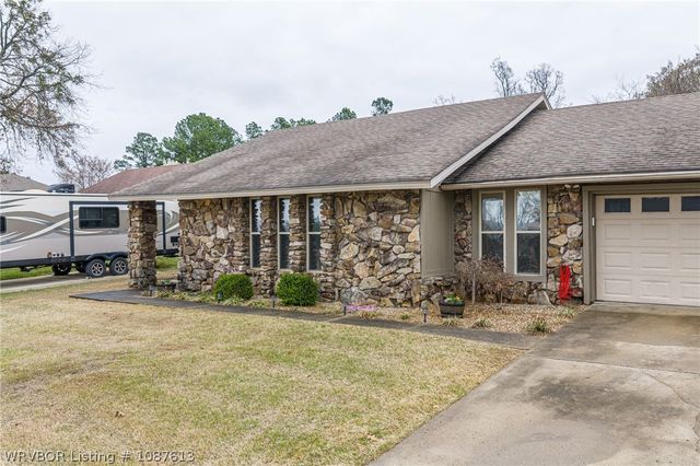 305 Azure Hills Drive, Van Buren, AR 72956