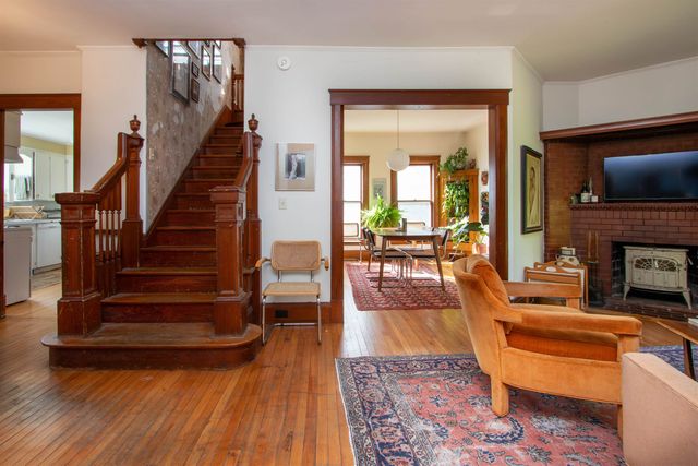 225 Charles Street, Lyndon, VT 05851