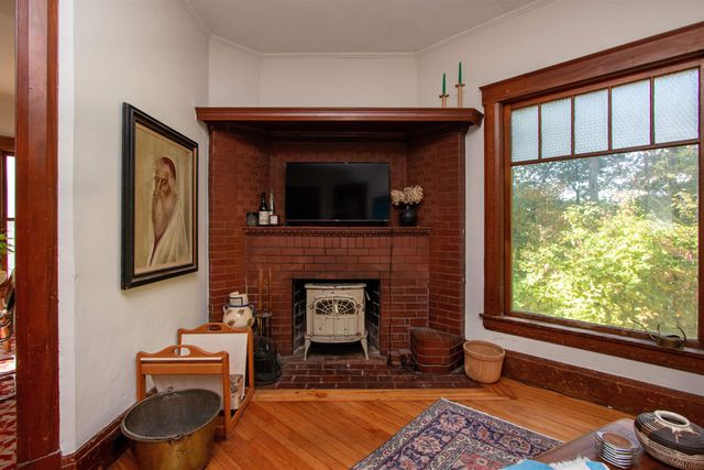 225 Charles Street, Lyndon, VT 05851