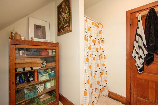 225 Charles Street, Lyndon, VT 05851