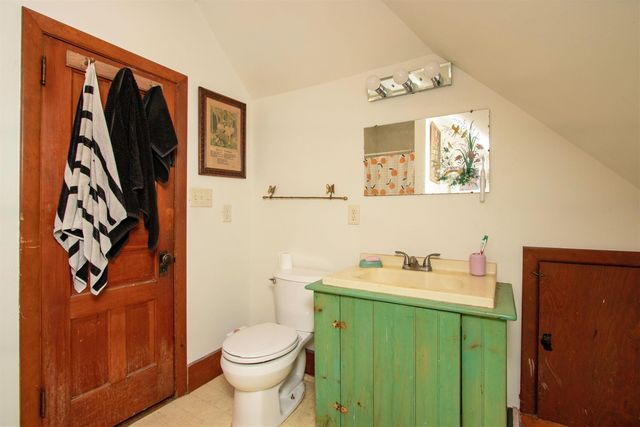 225 Charles Street, Lyndon, VT 05851