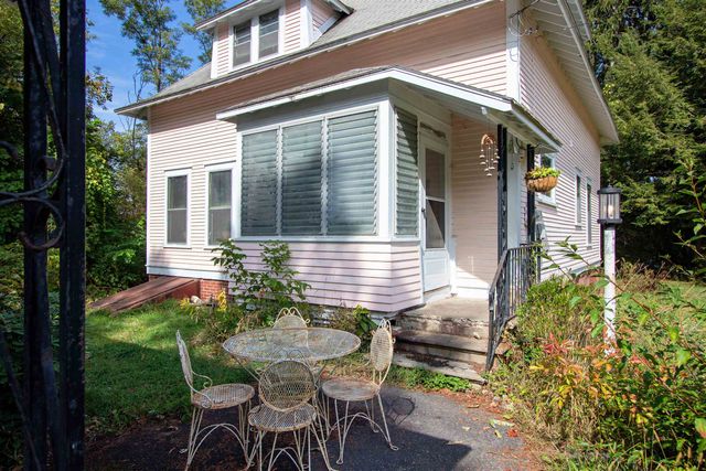 225 Charles Street, Lyndon, VT 05851