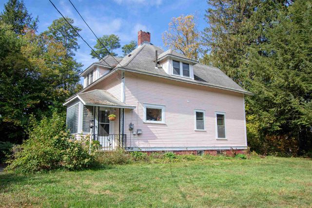 225 Charles Street, Lyndon, VT 05851
