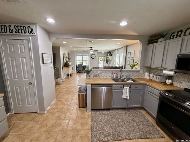 140 Katie, Boerne, TX 78006