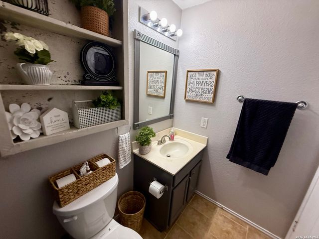 140 Katie, Boerne, TX 78006