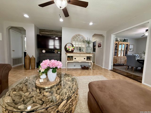 140 Katie, Boerne, TX 78006