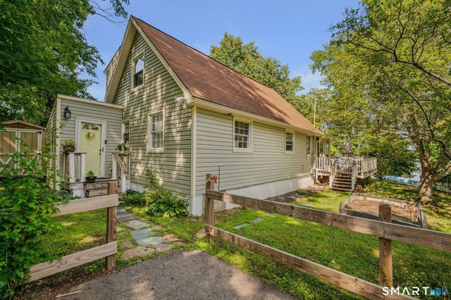 126 Deepwood Drive, Hebron, CT 06231