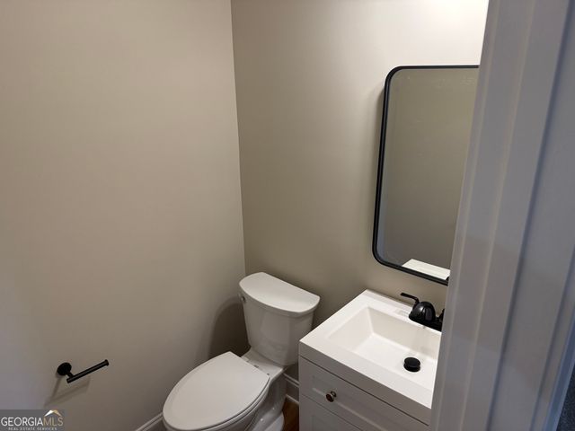 35 Mattie Court, Mansfield, GA 30055