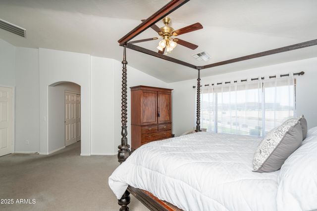 6993 S SHARON Court, Chandler, AZ 85249