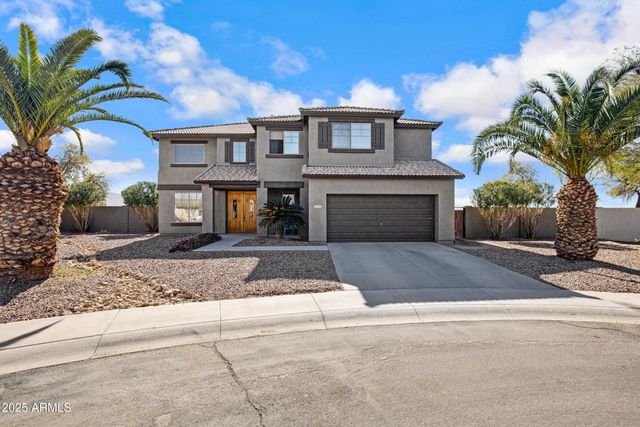 6993 S SHARON Court, Chandler, AZ 85249